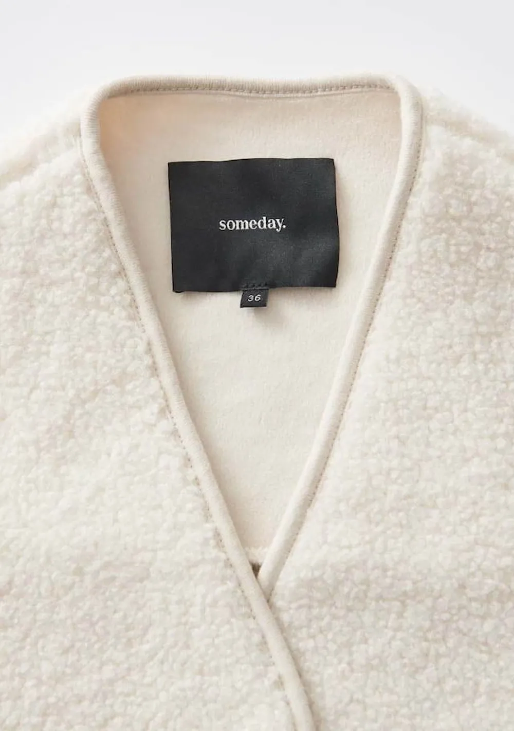 Vesten>SOMEDAY VEST Off white