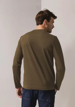 T-Shirts><noscript><img width=