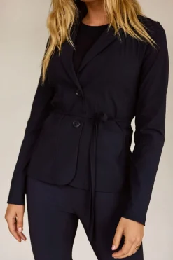 Blazers & Jasjes><noscript><img width=