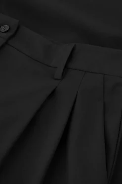 Broeken><noscript><img width=