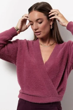 Truien><noscript><img width=