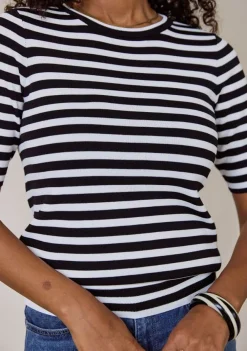 Truien><noscript><img width=