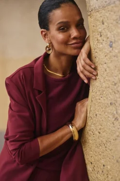 Truien><noscript><img width=