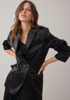 Blazers & Jasjes><noscript><img width=