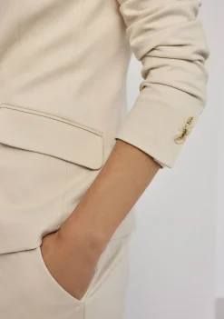 Blazers & Jasjes><noscript><img width=