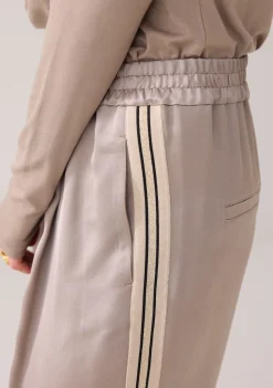 Broeken><noscript><img width=