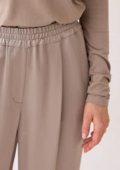 Broeken><noscript><img width=