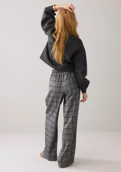 Broeken><noscript><img width=