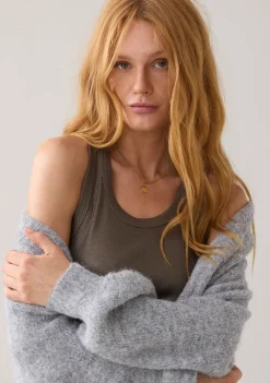 Shirts><noscript><img width=