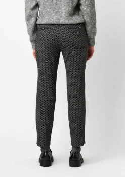 Broeken><noscript><img width=