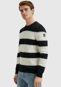 Truien><noscript><img width=