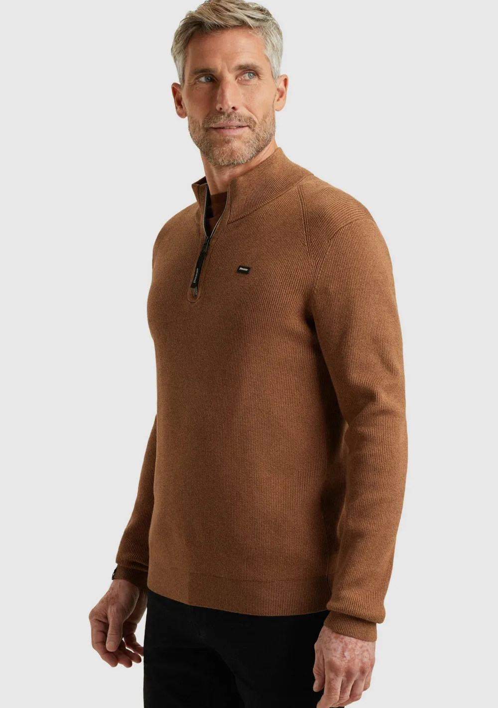 Truien>VANGUARD TRUI Bruin