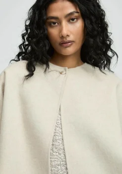 Truien><noscript><img width=