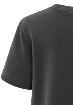 Shirts><noscript><img width=