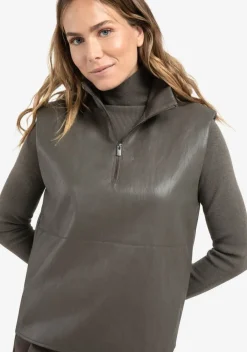 Shirts><noscript><img width=