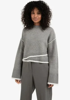 Truien><noscript><img width=