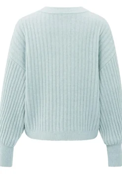 Truien><noscript><img width=